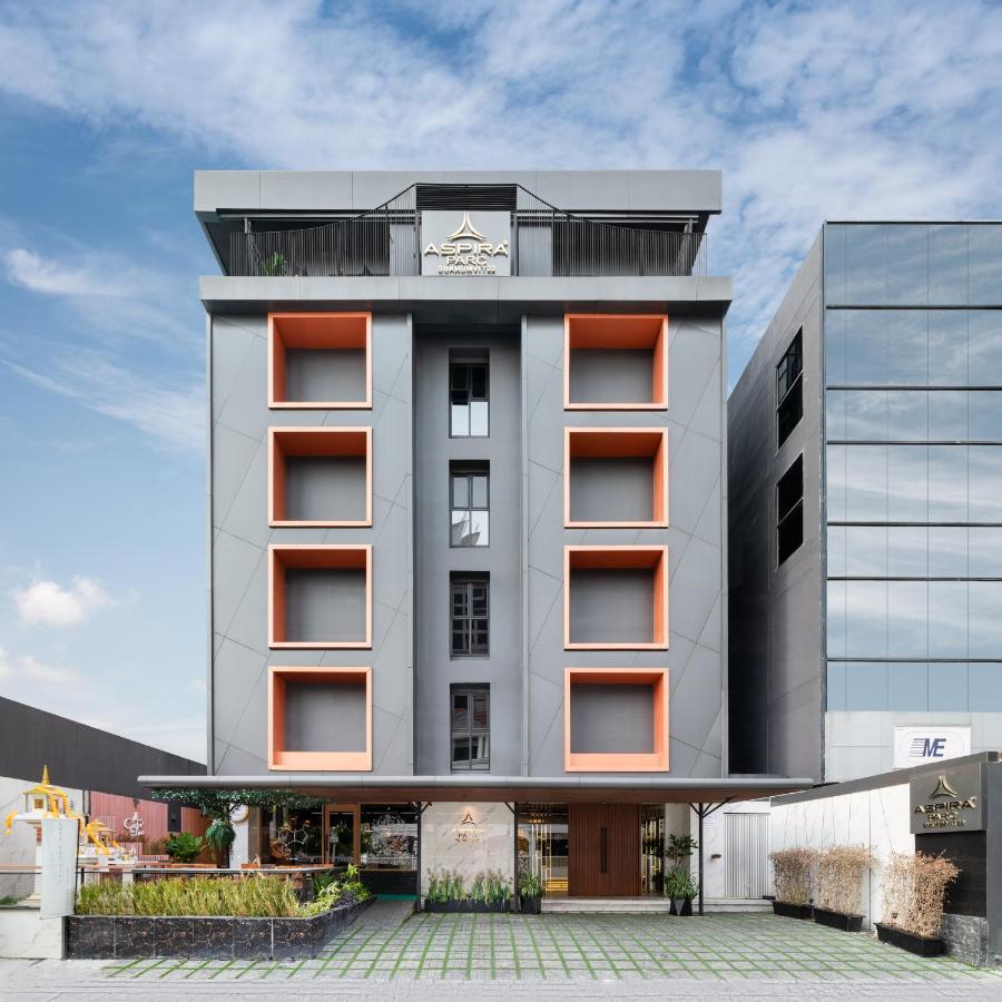 Aspira Parc Sukhumvit 22 - SHA certified Hotel Bangkok Exterior foto